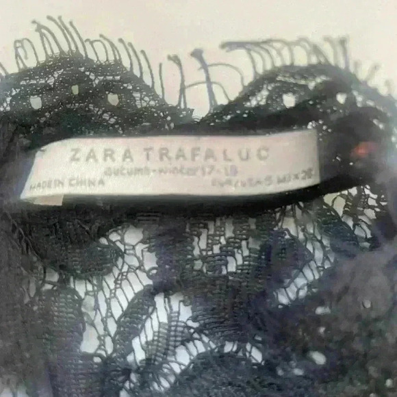 ZARA Lace Blouse With Beaded Embroidery - A59 - Picture 6 of 7